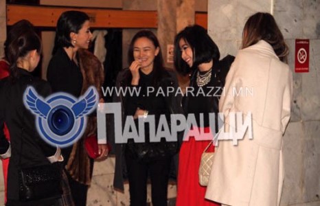 Эхнэрүүдийн үдэш 