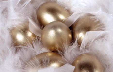 ХАЙРТАЙ ХҮМҮҮСЭЭ ДАЙЛАХ АЛТАН ӨНДӨГ ХАА БАЙНА? Мөөрдөггүй үхэр, донгоддоггүй тахианы үнэн нууц ба үлгэр домог