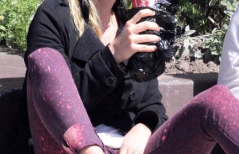 ДУУЧИН КЕ$HA: ЗАМЫН ХАЖУУД ШАР АЙРАГ УУЖ СУУВ