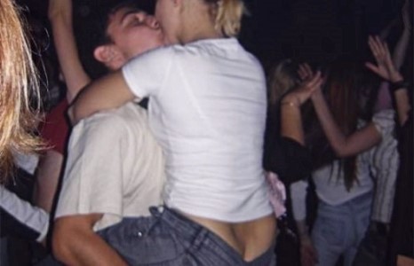 Омскийн хамгийн саак клуб гэнэ ээ