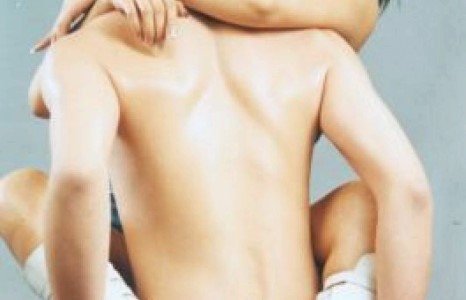 Дуучин Солонгийн зураг түүх өгүүлнэ ээ гэж