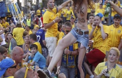 Эмэгтэй хүн мандтугай, эрчүүд сөнөтүгэй