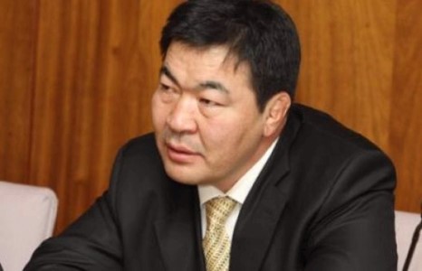 Б.Бат-Эрдэнэ “МАХН-аас нэр дэвшлээ” юү?