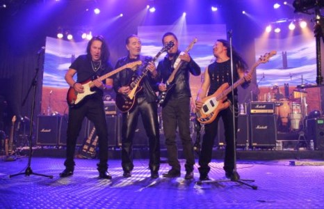 ”Чи минь байгаа болохоор” DVD худалдаанд гарлаа