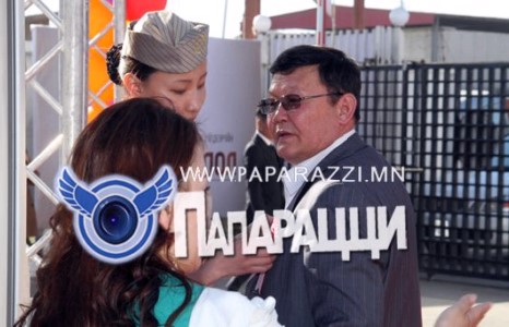 АЖ Ц.Төмөрбаатар хаа ч явсан ганцаардахгүй