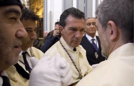 Антонио Бандерас “Гэгээн 7 хоног”-ийг Испанид угтав 