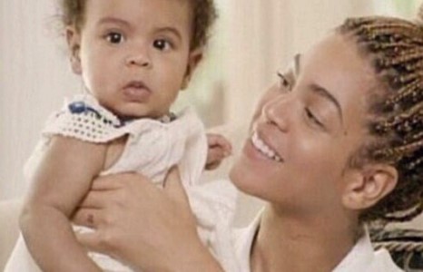 Бейонси дахин хөл хүнд болжээ