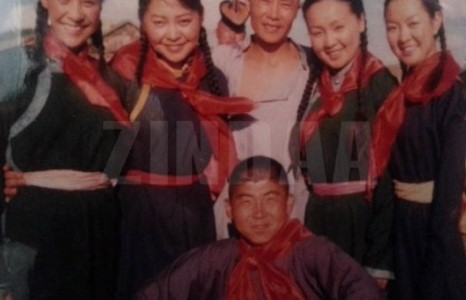 Банш Батаагийн хуучраагүй зургууд