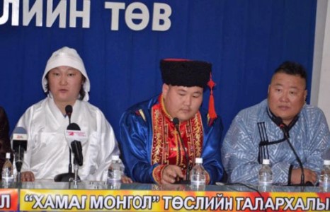 “Хамаг Монгол”- төслийнхөн Ц.Элбэгдоржийг талархан дэмжлээ.