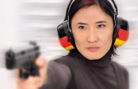 МУГТ Б.Мөнхбаяр Монгол улсын иргэншлээ сэргээлгэхийг хүслээ