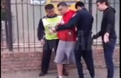 “Эрэл”-ийн Б.Эрдэнэбатын хүү Жаргалан согтуугаар авто осол гарган цагдаа нартай шөргөөцөлдлөө