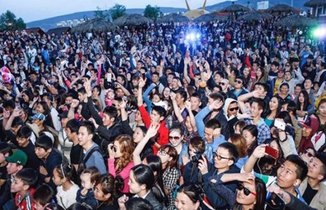 Үндэсний хөдөлгөөн болтлоо өргөжлөө