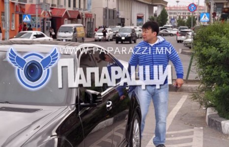 Аварга маань эргээд бэлтгэлдээ оржээ