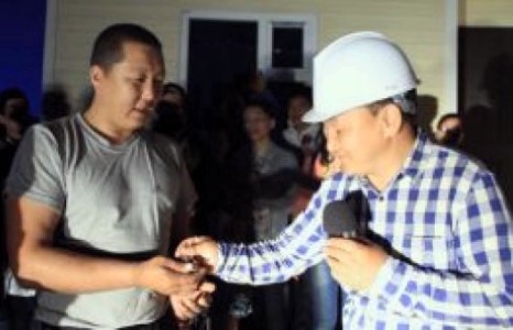 “BEST HOUSE”- ийн Батбаяр хүнд байшин бэлгэлэхээр баян хүн гэж үү?