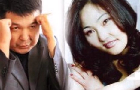 Боксчин Н.Баярсайханы мисс охин хойт ээж мисс Ч.Чулуун-Эрдэнийг уучилжээ