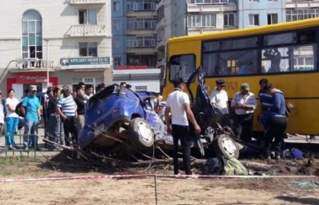 Автобусны жолооч ноцтой осол гаргажээ