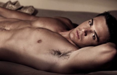 Бүсгүйчүүд минь наашаа суу