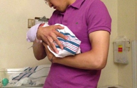 Э.Батшугар хүүхдийнхээ зургийг анх удаа олон нийтэд дэлгэлээ