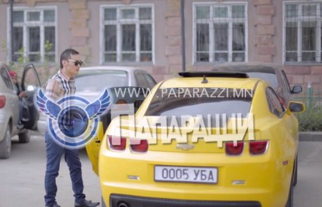 “Мотив”-ын Жижгээ дэгжин машинаар гангарч, “Масс” клубын захирал боллоо