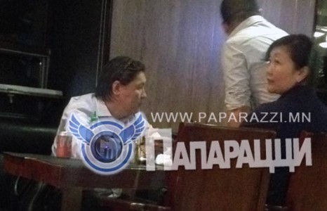 УИХ-гишүүн Содбилэг юуны учир, прокрур хүүхэнд хар цүнх дүүрэн мөнгө өгөв