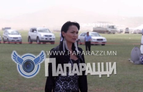 Герман эртэй гэрлэж, 2 ихэр хүүгийн ээж болсон том Сэлэнгэ эргэн ирлээ