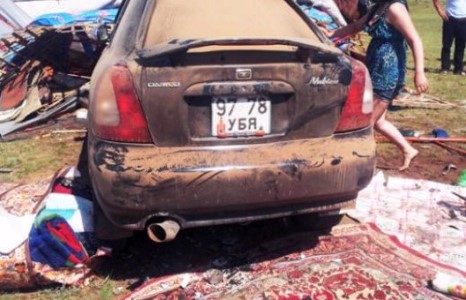 Таван хүүхэд дайруулжээ