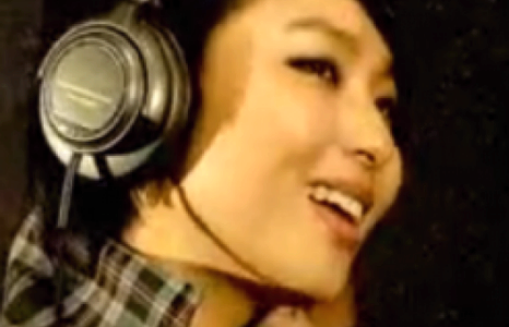 Дуучин Одноо удахгүй үрийн зулай үнэрлэнэ