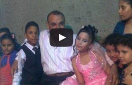 11 настай хүү, есөн настай охин хоёрын хурим шуугиан дэгдээв