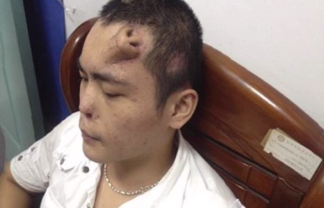 Духаараа амьсгалдаг эр