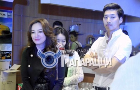 Чадварлаг залуу гэр бүлийн төлөөлөл болсон хосууд