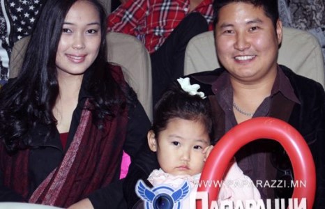 “Fire” хамтлагийн Далайгийн гэр бүл анх удаа