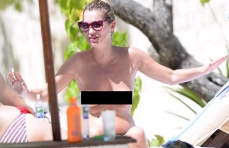 Кейт Мосс их ажлын дундуур Карибт амарч явна