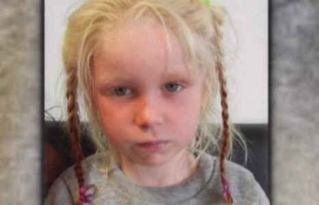 Хулгайлагдсан охины эцэг эхийг Европ даяар хайж байна