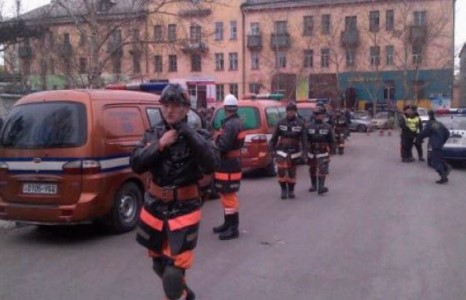 5 том хүн, 1 хүүхдийг аварлаа