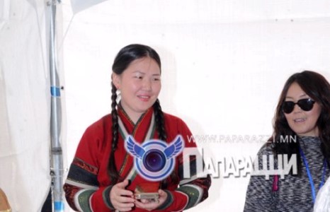 Жинхэнэ Монголжингоо бүсгүй