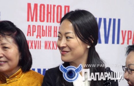 Найруулагч Баатарын аргагүй хайрын эзэн Анужин