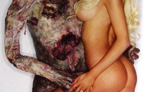 Алдарт сэтгүүлч үхдэлтэй зургаа авахуулжээ