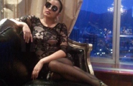  “Алдарт” Аятунгаа хайртайгаа учирчээ