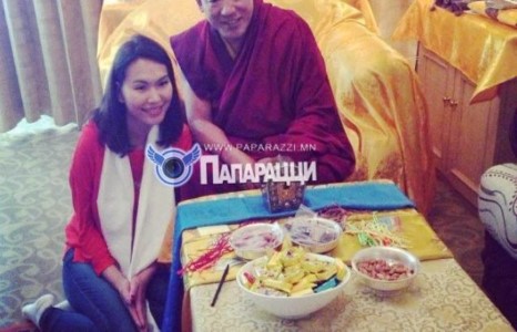 “Мөөм Зулаа” гэгээрсэн нь ...