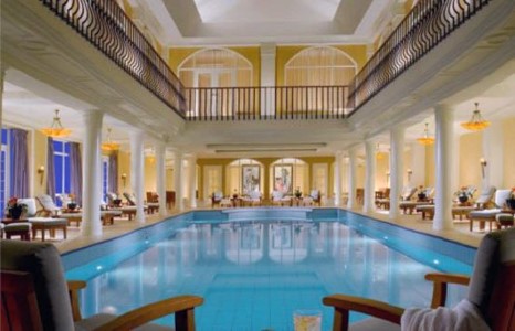 Зэрэглэл өндөртэй ”Тэрэлж” зочид буудлын бассейнд хүүхэд живж амиа алдсан хэргийг нууж байна