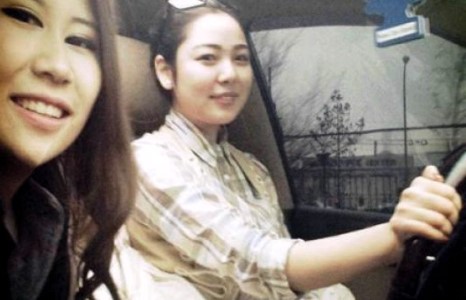 Мисс Б.Бадамцэцэг хуурамч дугаартай машин унадаг байжээ