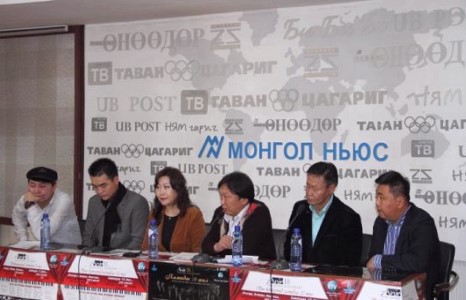 Монголын дууны урлагийнхан мэдээлэл хийлээ