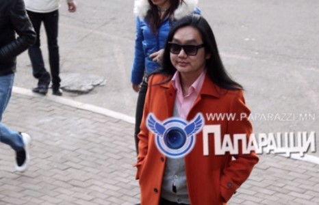 Дуучин Байдраг ил гарлаа