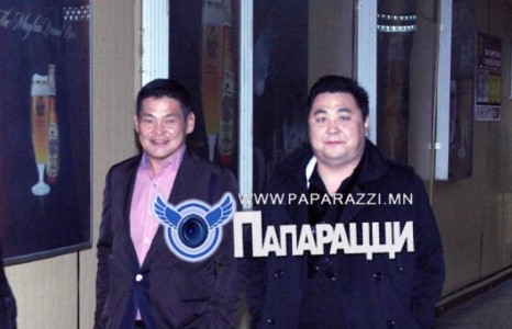 Уянгын дууны ах дүү “хаад”