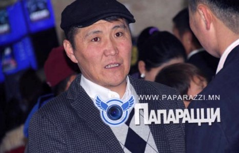 Жүжигчин Аси найруулагчийн албанд шилжлээ