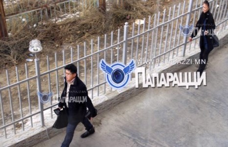 Хөтлөгч Э.Гантулга шинэ эхнэрийн хамтаар анх удаа папарацид өртлөө