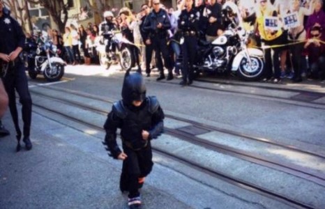 5 настай хүүгийн мөрөөдлийг биелүүлэхээр хот даяараа хөдөлжээ