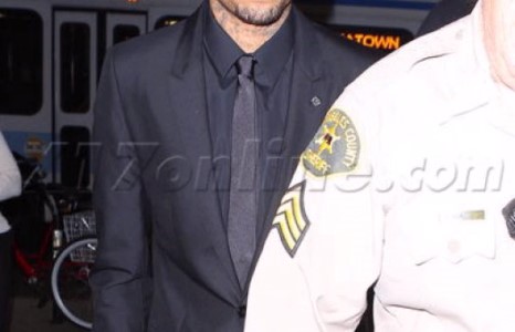 ДУУЧИН КРИС БРАУН 90 ХОНОГИЙН ТЭНСЭН АВЛАА