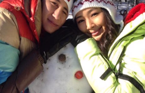 Хуримын зараа тараасан хосууд аз жаргалтай байна