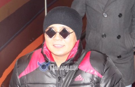 Драмын хөөрхөн Хулангийн нөхөр найруулагч Галбаяр